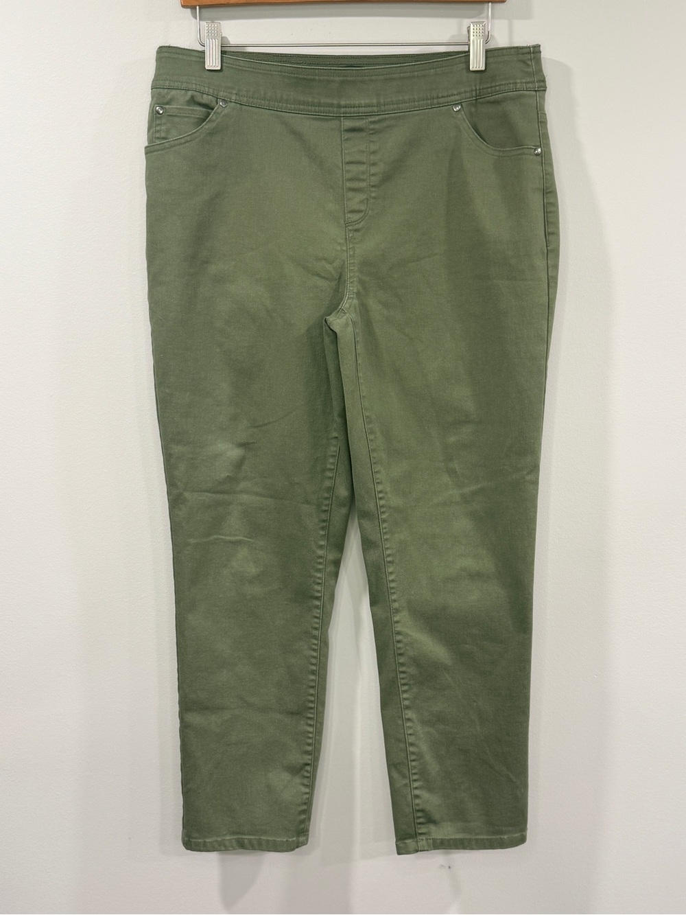 Kim Rogers Women’s Olive Skinny Tapered Pull On Chino Pants Size 12S
